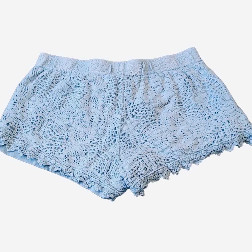 🎉Host Pick🎉 Light Blue Boho Lace Shorts Size Small
